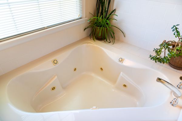 Soaking Tub Installation in Winchester